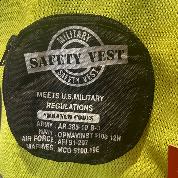 First Racing Military Grade Safety Vest - Picture 4 of 9